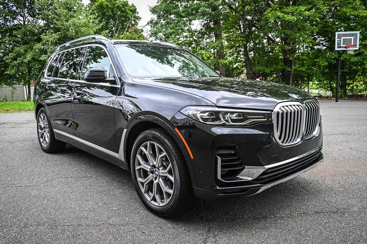 Used 2020 BMW X7 xDrive40i w/ Premium Package AWD/4WD image 6
