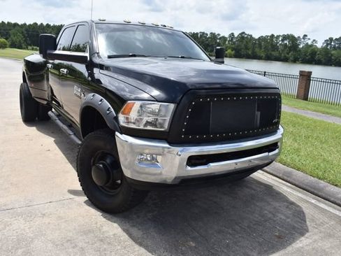 Used 2018 RAM 3500 Big Horn AWD/4WD image 2