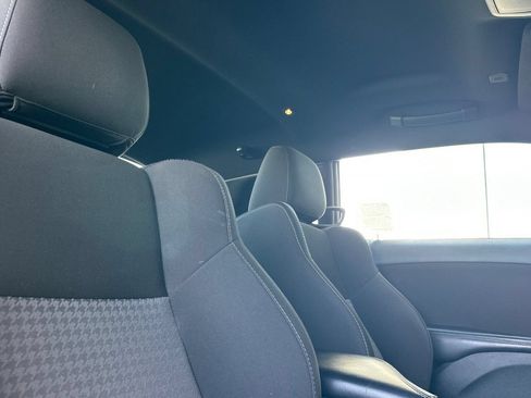 Used 2022 Dodge Challenger GT RWD image 16