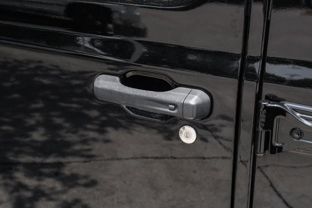Used 2022 Jeep Wrangler Unlimited Sport AWD/4WD image 51