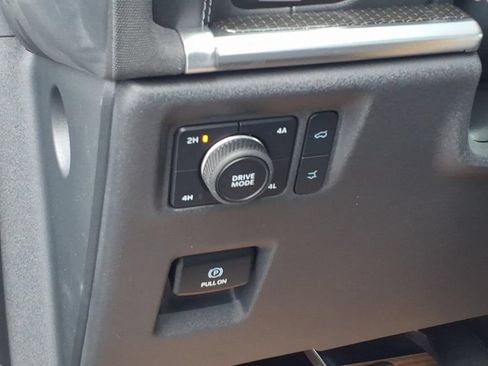 New 2026 Ford Expedition Max Platinum w/ Stealth Appearance Package AWD/4WD image 18