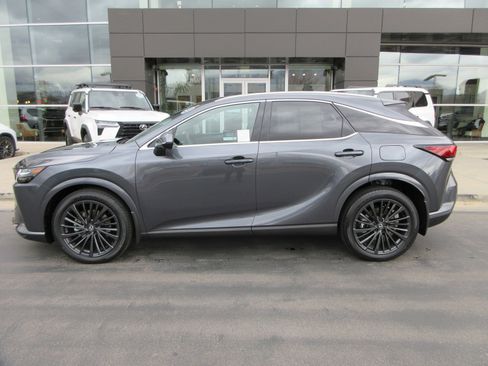 Used 2026 Lexus RX 350 Premium w/ Convenience Package image 3