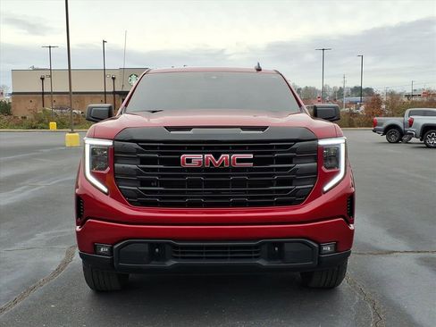 Used 2022 GMC Sierra 1500 Elevation image 2