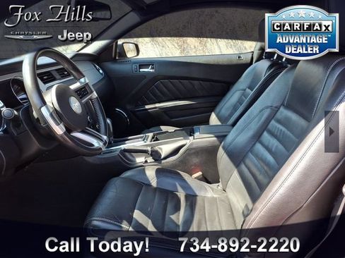Used 2010 Ford Mustang Premium RWD image 13