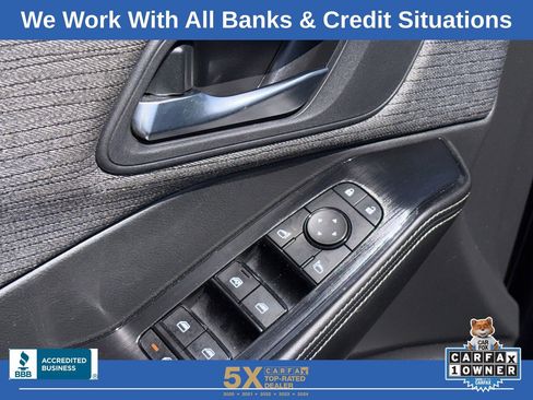 Used 2023 Nissan Rogue SV image 25