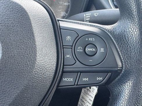 Used 2023 Toyota Corolla LE FWD image 9