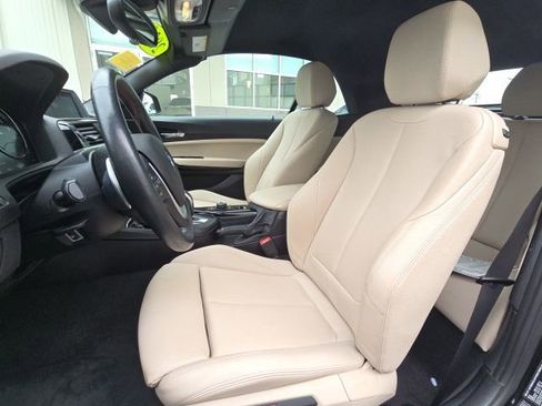 Used 2020 BMW 230i xDrive Convertible w/ Convenience Package image 13