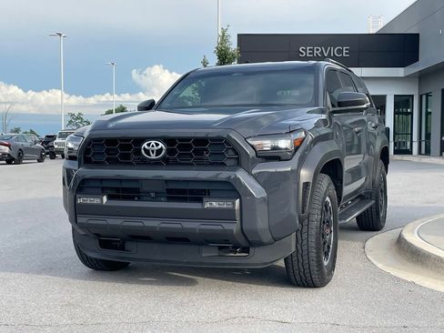 Used 2025 Toyota 4Runner TRD Off-Road Premium w/ Tow Technology Package AWD/4WD image 3