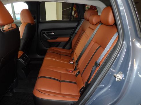 Certified 2025 MAZDA CX-50 Meridian Edition w/ Weather Package image 23