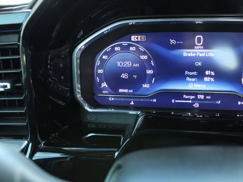 Used 2024 Chevrolet Silverado 2500 LT image 19