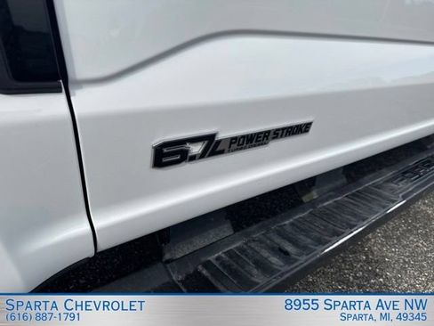 Used 2024 Ford F350 Lariat w/ Lariat Ultimate Package AWD/4WD image 10