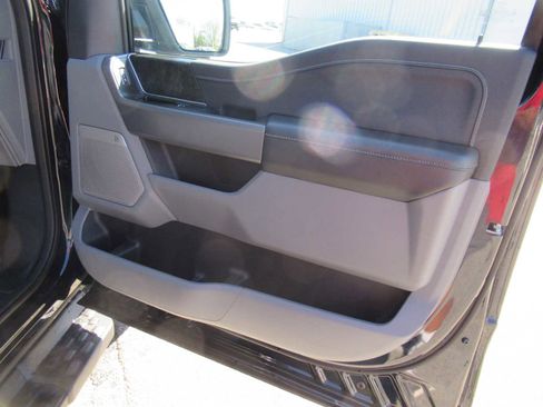 Used 2024 Ford F150 Lightning Flash image 25