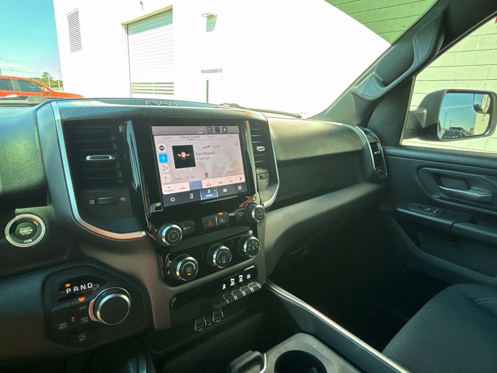 Used 2026 RAM 1500 Express AWD/4WD image 16