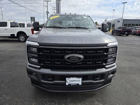 Certified 2024 Ford F250 Lariat w/ Black Appearance Package image 3