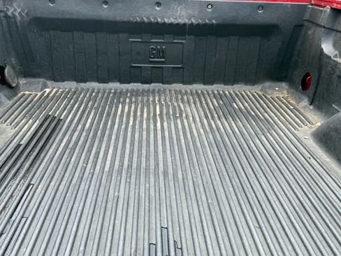 Used 2011 Chevrolet Silverado 1500 LT AWD/4WD image 20
