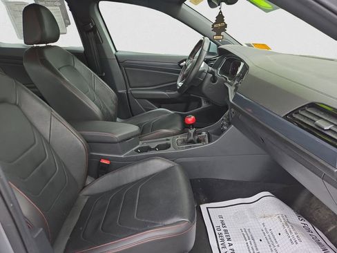 Used 2020 Volkswagen Jetta GLI image 16