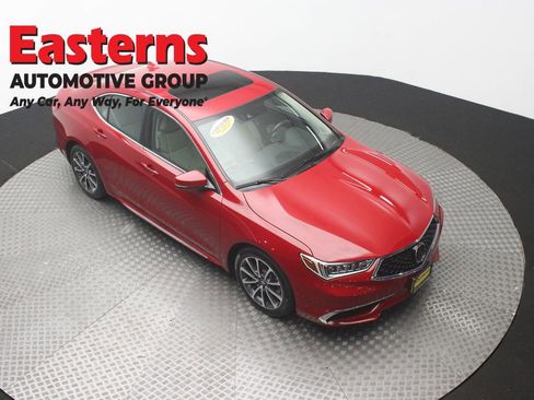 Used 2018 Acura TLX V6 w/ Technology Package FWD image 3