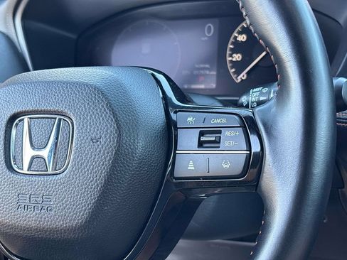 Used 2025 Honda HR-V Sport image 19