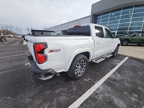 Used 2024 Chevrolet Colorado Z71 w/ Z71 Convenience Package 2 image 6