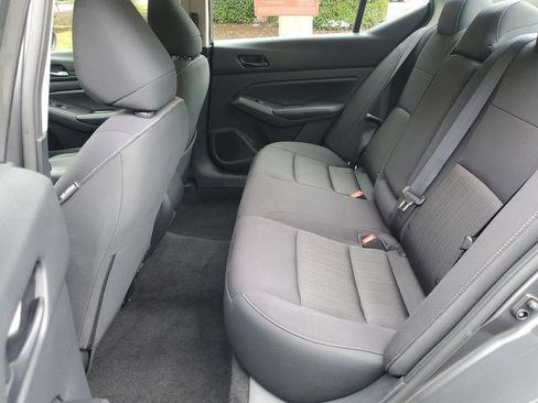 Certified 2025 Nissan Altima 2.5 SV FWD image 10