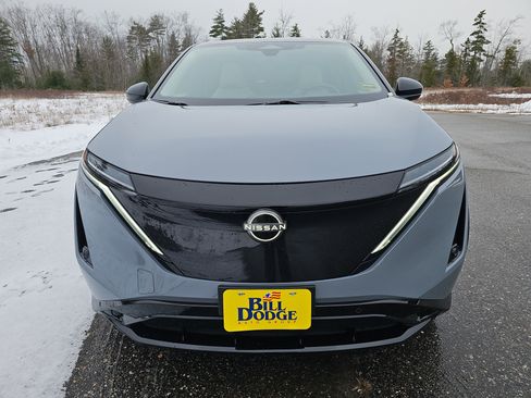 Certified 2025 Nissan Ariya AWD image 2