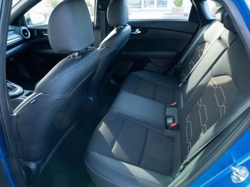 Used 2024 Kia Forte GT-Line image 27