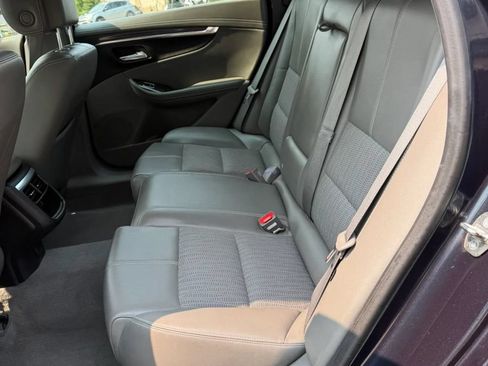 Used 2014 Chevrolet Impala LT FWD image 12