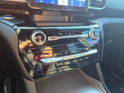 Used 2023 Ford Explorer ST w/ Equipment Group 401A image 16