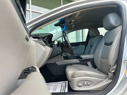 Used 2017 Cadillac XTS Luxury image 10