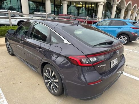 Used 2022 Honda Civic EX-L image 4