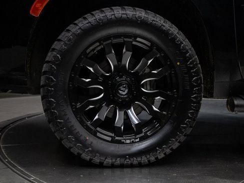 Used 2021 Chevrolet Tahoe Z71 image 7