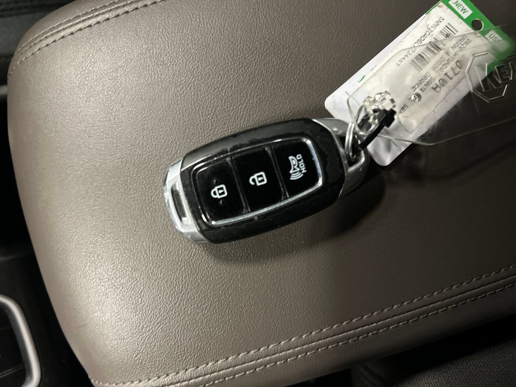 Used 2020 Hyundai Santa Fe SEL AWD/4WD image 20