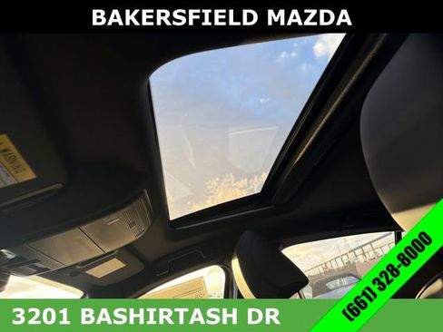 New 2026 MAZDA MAZDA3 Hatchback w/Premium Plus Pkg image 22