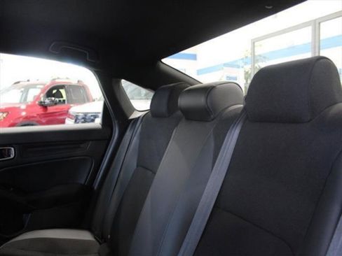 Used 2023 Honda Civic Sport image 15