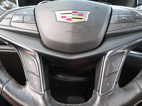 Certified 2022 Cadillac XT5 Luxury FWD image 21