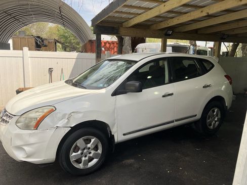 Used 2012 Nissan Rogue S image 6