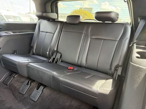 Certified 2020 Ford Expedition XLT w/ Equipment Group 202A image 28