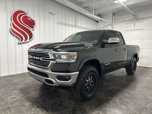 Used 2020 RAM 1500 Laramie AWD/4WD image 1