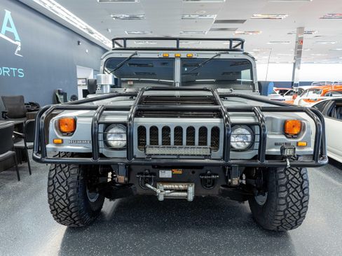 Used 2000 HUMMER H1 4-Door Wagon AWD/4WD image 2