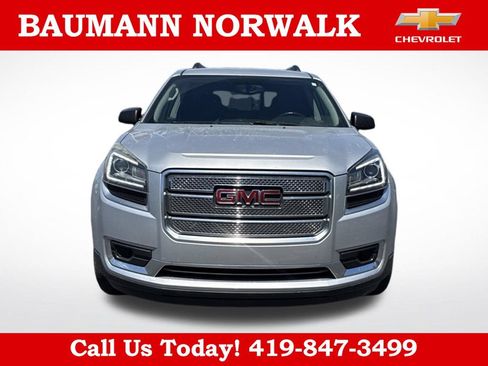 Used 2016 GMC Acadia SLE AWD/4WD image 2
