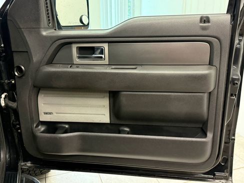 Used 2010 Ford F150 Raptor image 23