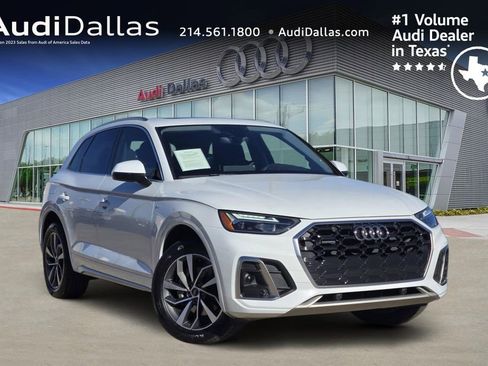 Certified 2023 Audi Q5 2.0T Premium w/ Convenience Package image 1