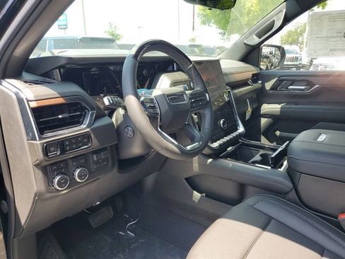 New 2026 GMC Yukon XL Denali AWD/4WD image 20