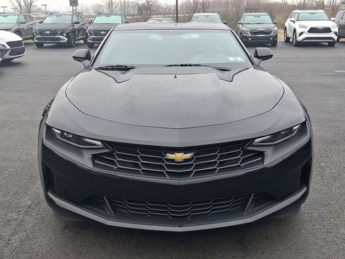 Used 2022 Chevrolet Camaro LT RWD image 2