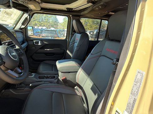 New 2026 Jeep Gladiator Rubicon image 17