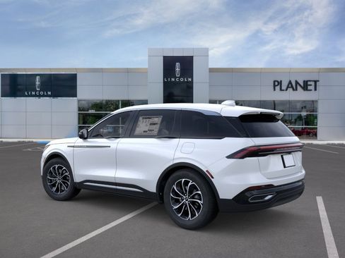 New 2026 Lincoln Nautilus Premier w/ Equipment Group 102A AWD/4WD image 4