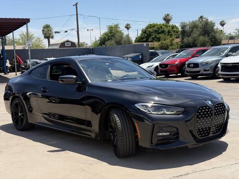Used 2021 BMW 430i Coupe w/ M Sport Package RWD image 3