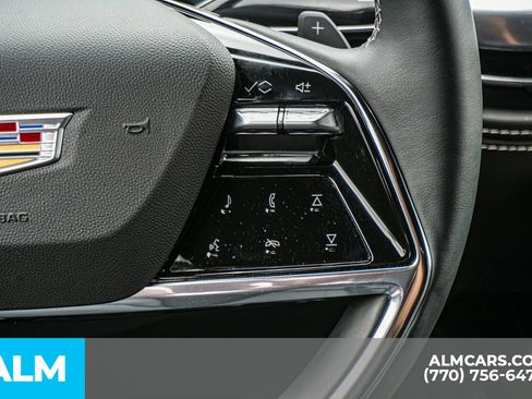 Used 2026 Cadillac Escalade 4WD image 33