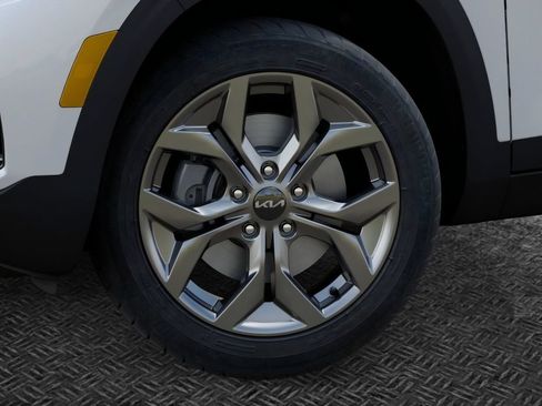 New 2026 Kia Seltos LX AWD/4WD image 9