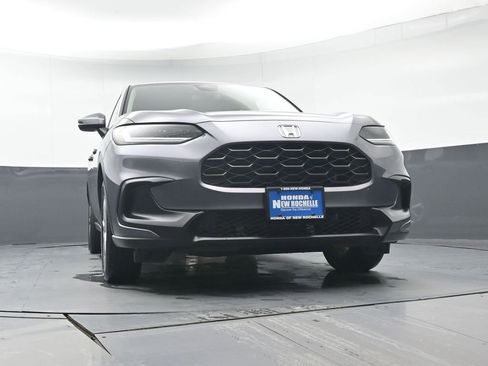 Certified 2023 Honda HR-V LX image 36